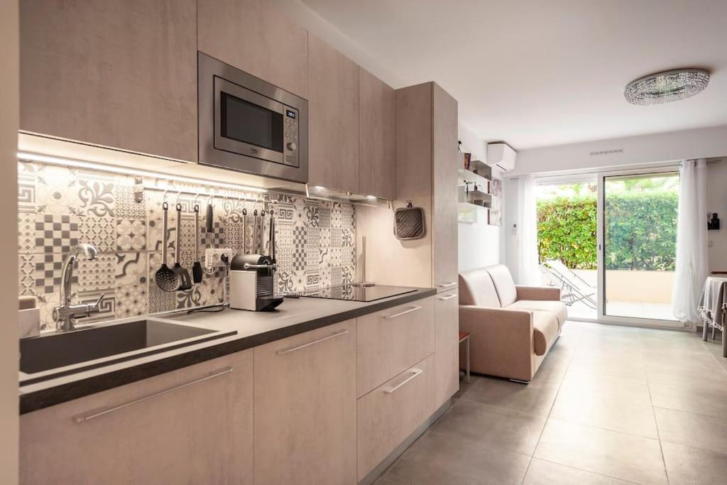 Superbe Studio Avec Terrasse En Front De Mer Mentona Zewnętrze zdjęcie
